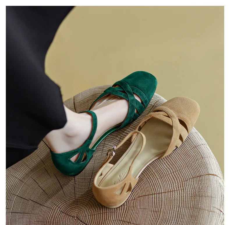 Sandalen mit Plateau – Eckige Zehen, römischer Stil
