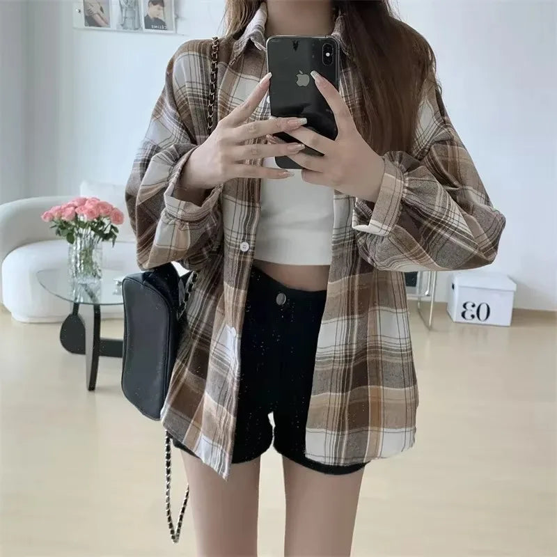 Damen Karohemd – Vintage Preppy Style
