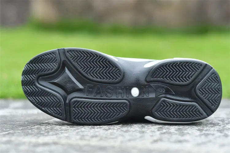 Trend Sportschuhe – Schnürsneaker mit dicker Sohle rutschfest
