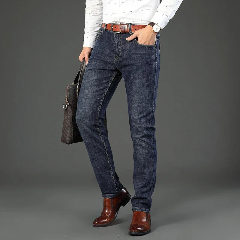 Herren Classic Straight Jeans
